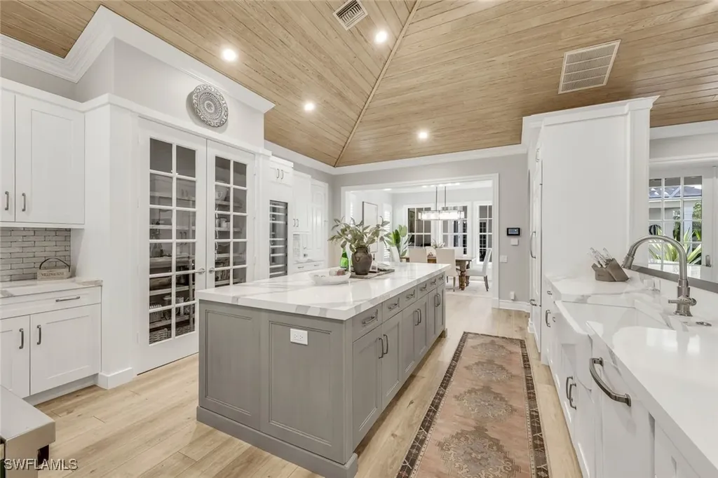27281 Lakeway Court Bonita Springs FL 34134