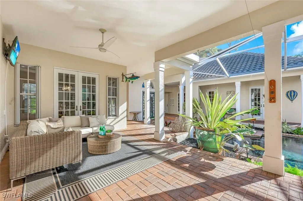 27281 Lakeway Court Bonita Springs FL 34134
