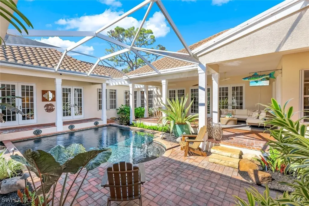 27281 Lakeway Court Bonita Springs FL 34134