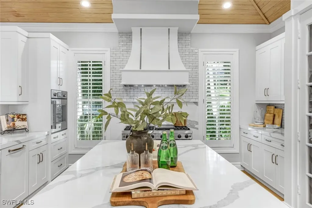 27281 Lakeway Court Bonita Springs FL 34134