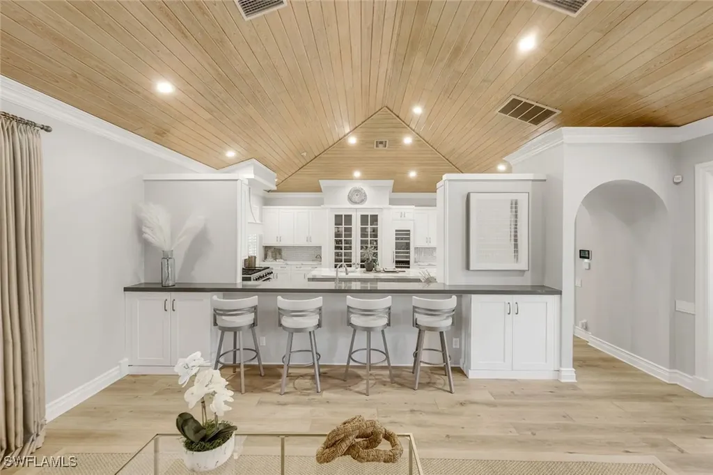 27281 Lakeway Court Bonita Springs FL 34134