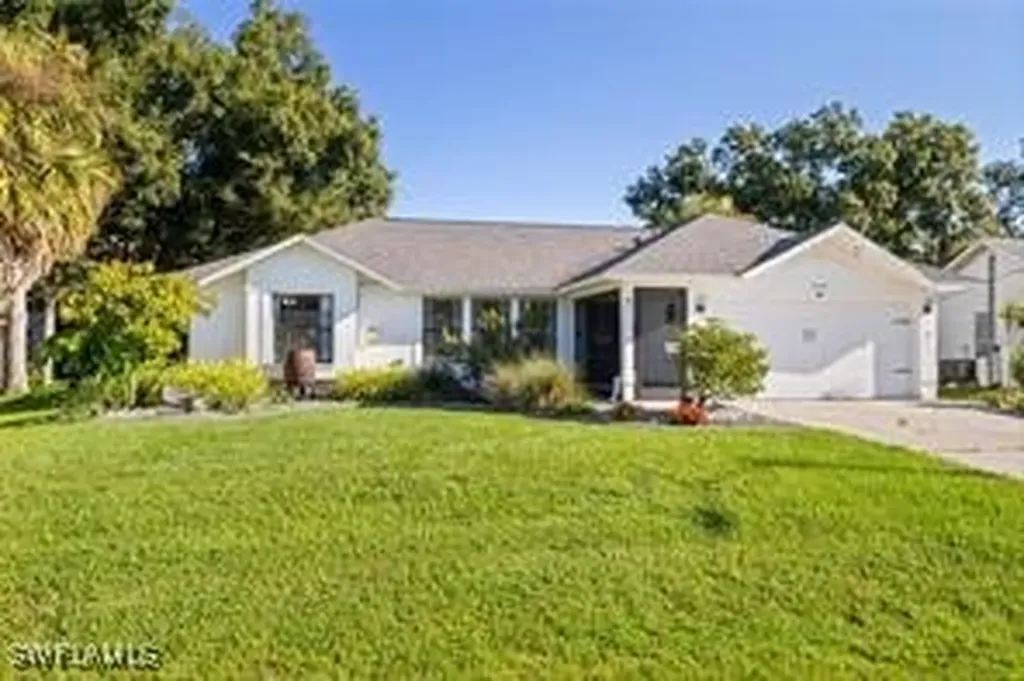 22058 Seaton Avenue Port Charlotte FL 33954
