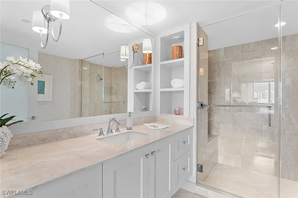 11125 Gulf Shore Drive Naples FL 34108