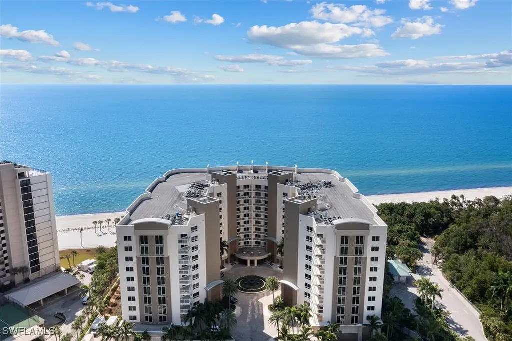 11125 Gulf Shore Drive Naples FL 34108