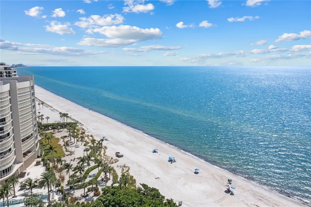 11125 Gulf Shore Drive Naples FL 34108