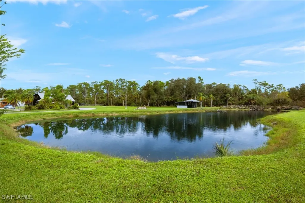 19731 State Road 31 North Fort Myers FL 33917