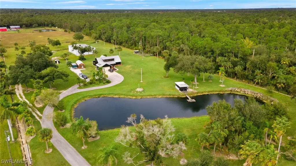 19731 State Road 31 North Fort Myers FL 33917