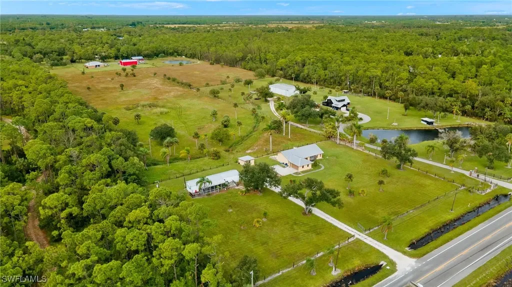 19731 State Road 31 North Fort Myers FL 33917