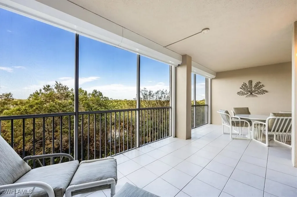 133 Vintage Bay Drive Marco Island FL 34145