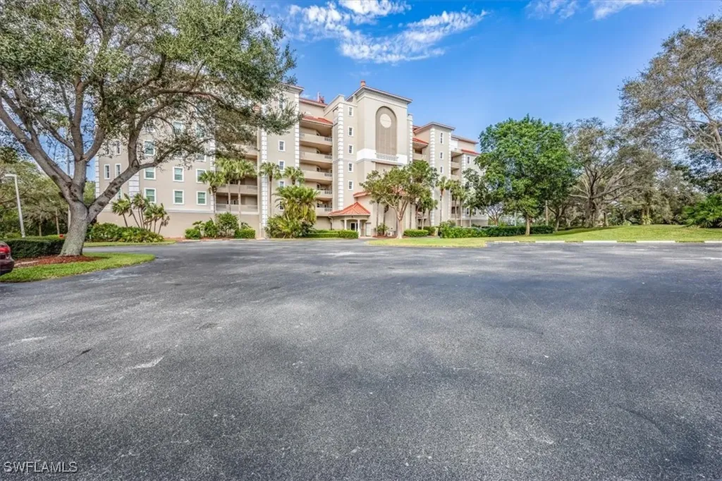 133 Vintage Bay Drive Marco Island FL 34145