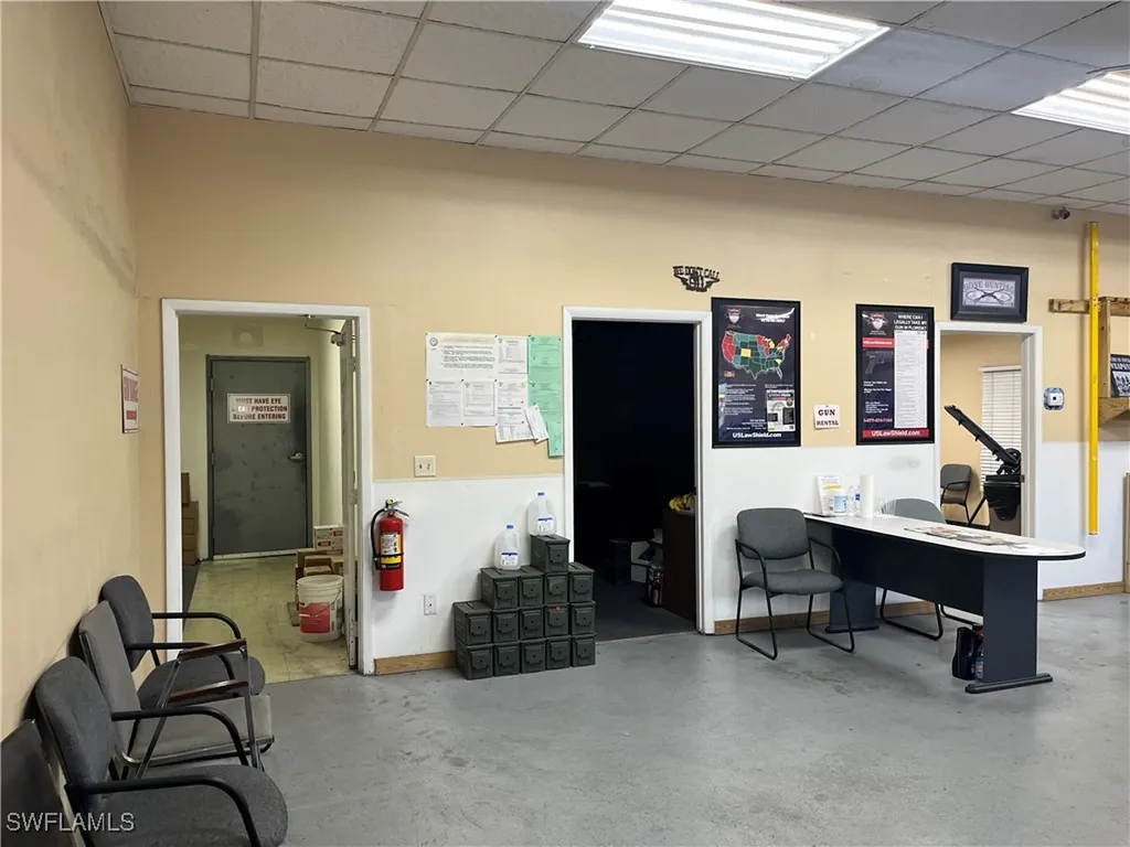3310-3330 Hanson Street Fort Myers FL 33916