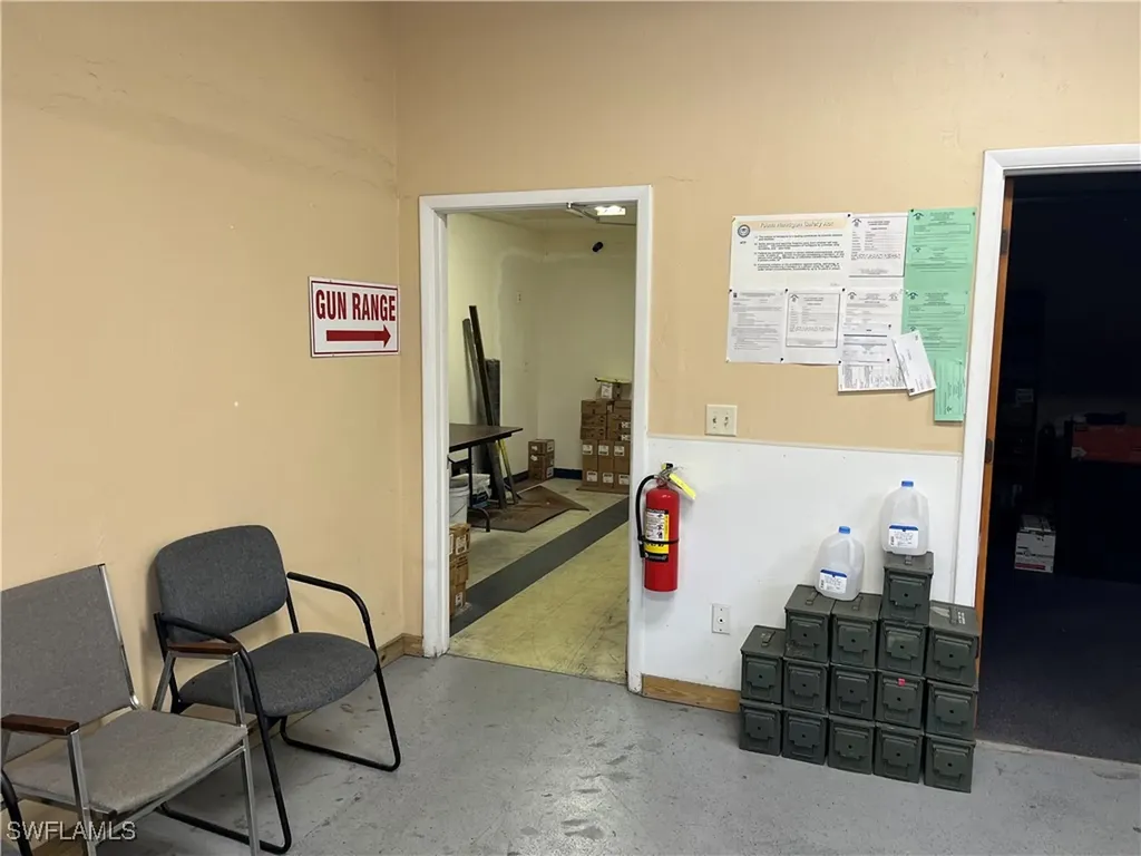 3310-3330 Hanson Street Fort Myers FL 33916