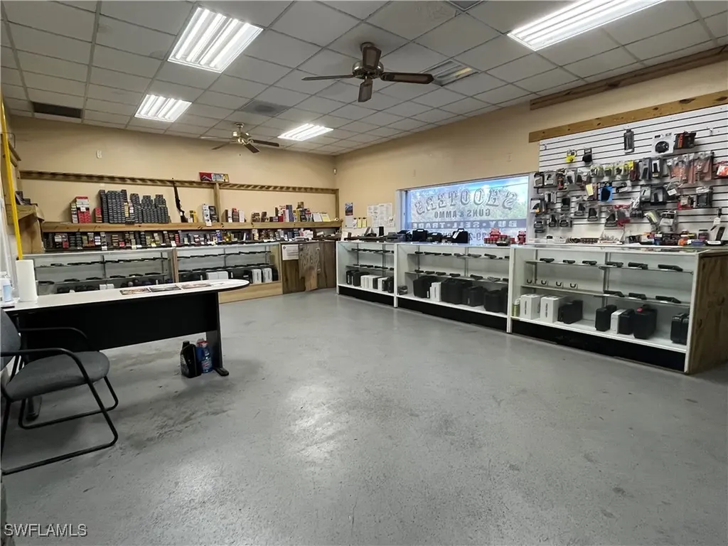 3310-3330 Hanson Street Fort Myers FL 33916
