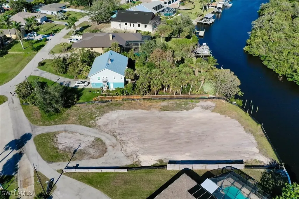 4770 Estego Court Estero FL 33928