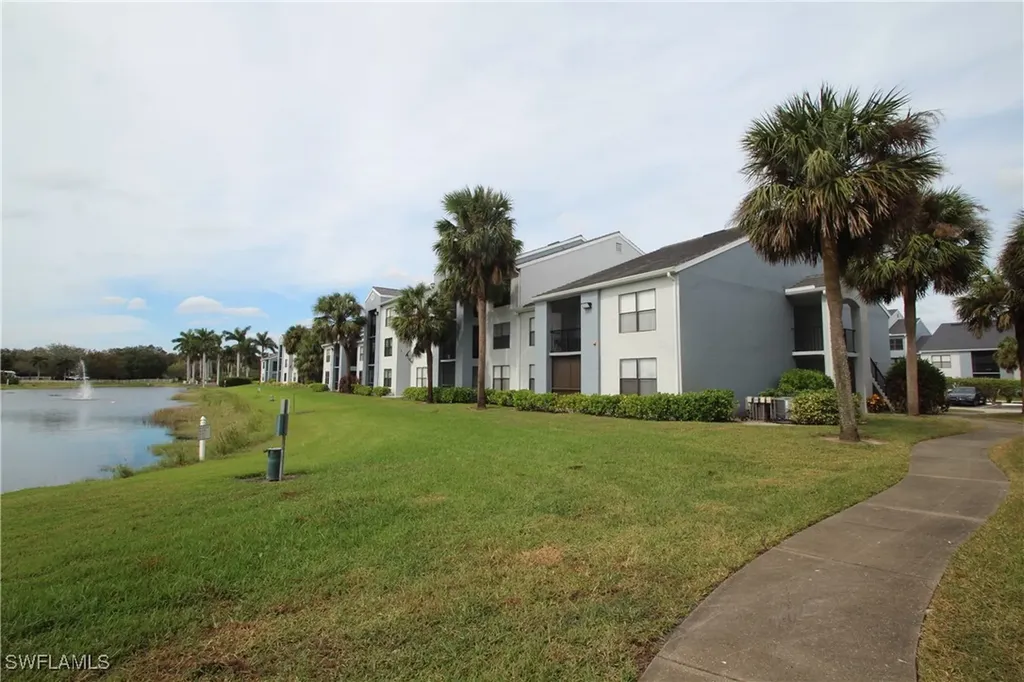 13615 Eagle Ridge Drive Fort Myers FL 33912