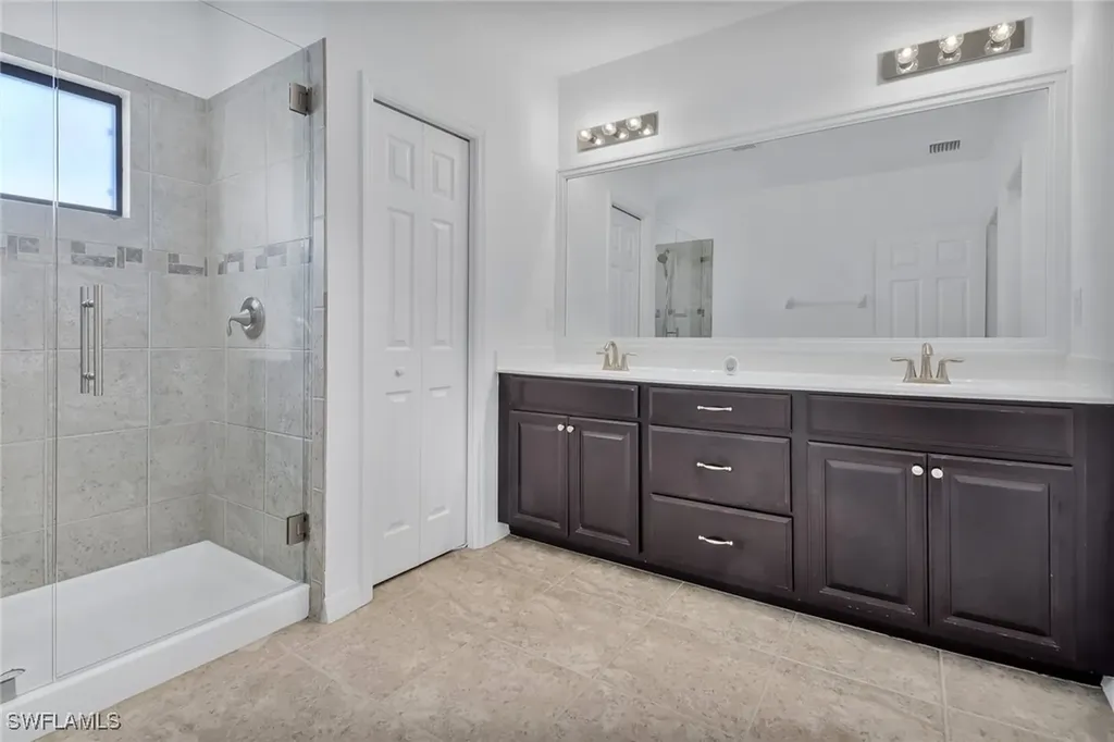 14772 Sutherland Avenue Naples FL 34119