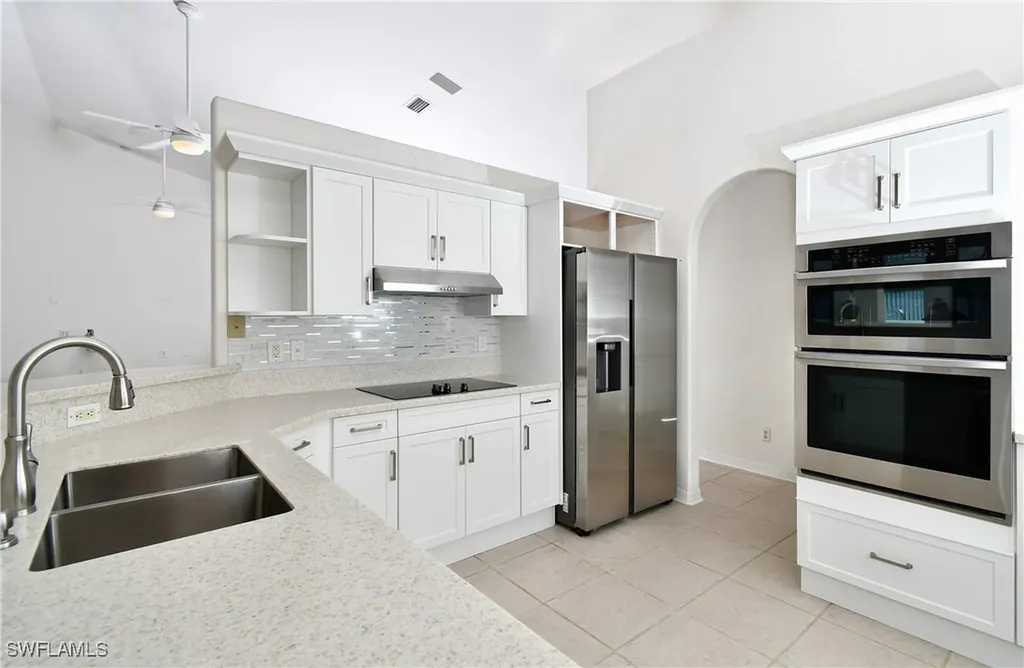 2000 SW 44th Terrace Cape Coral FL 33914