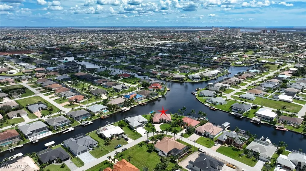 2000 SW 44th Terrace Cape Coral FL 33914