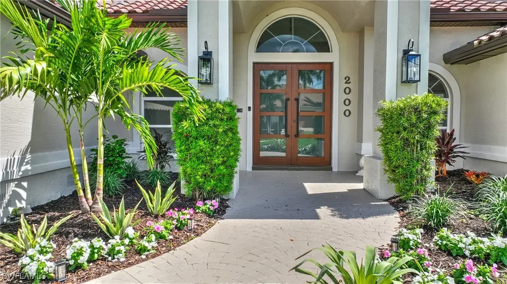 2000 SW 44th Terrace Cape Coral FL 33914