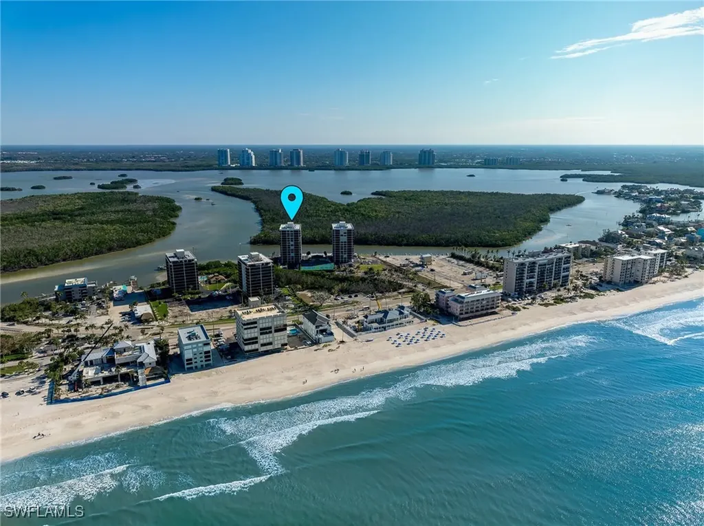 Bonita Springs FL, 26225 Hickory Boulevard, Unit 8C