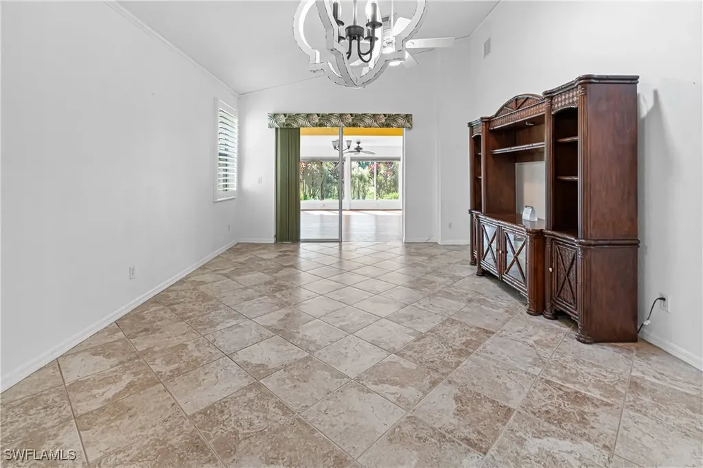 4228 Avian Avenue Fort Myers FL 33916