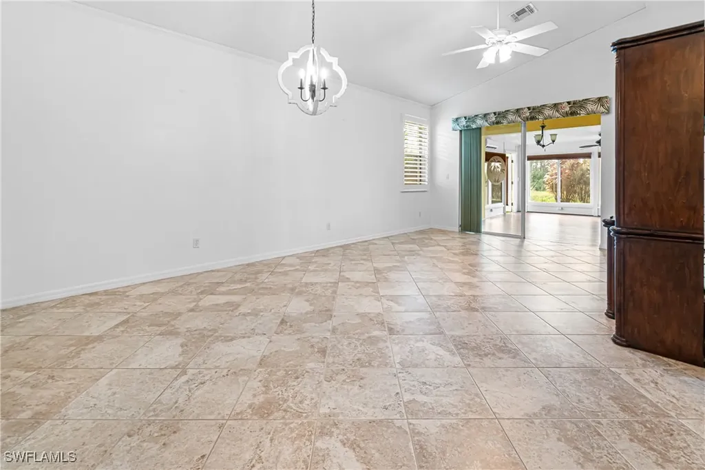 4228 Avian Avenue Fort Myers FL 33916