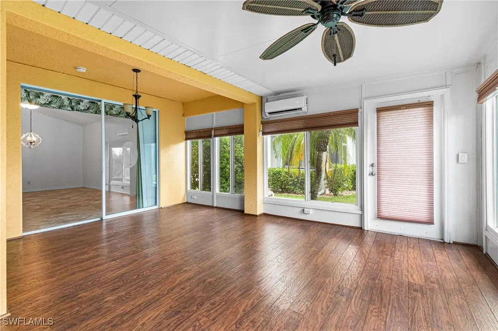 4228 Avian Avenue Fort Myers FL 33916