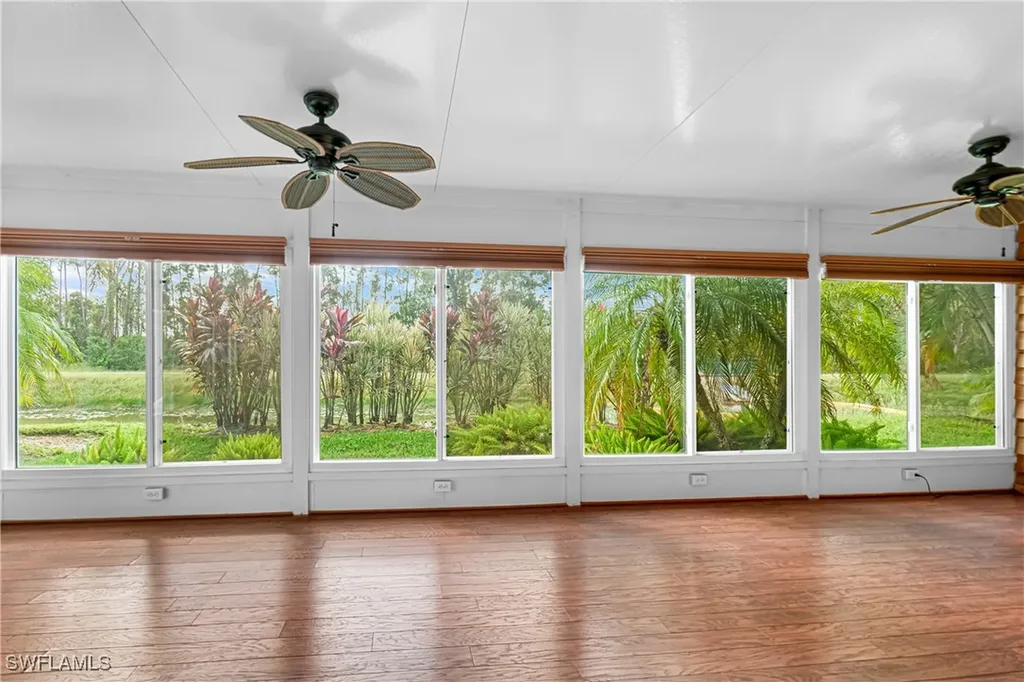4228 Avian Avenue Fort Myers FL 33916