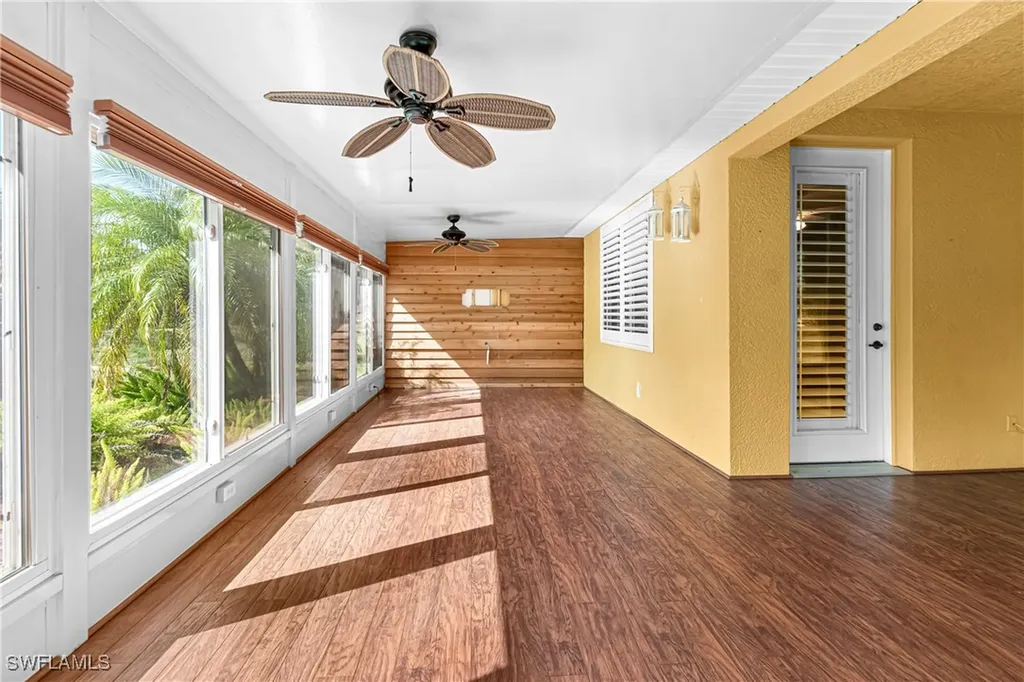 4228 Avian Avenue Fort Myers FL 33916