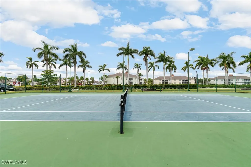 4228 Avian Avenue Fort Myers FL 33916