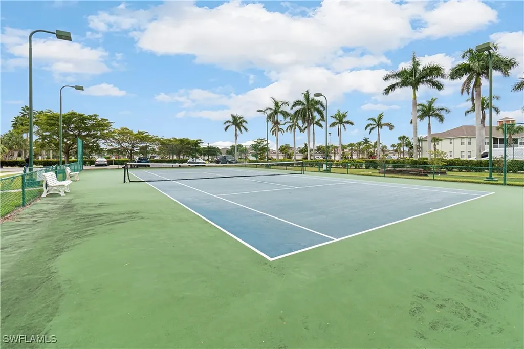 4228 Avian Avenue Fort Myers FL 33916