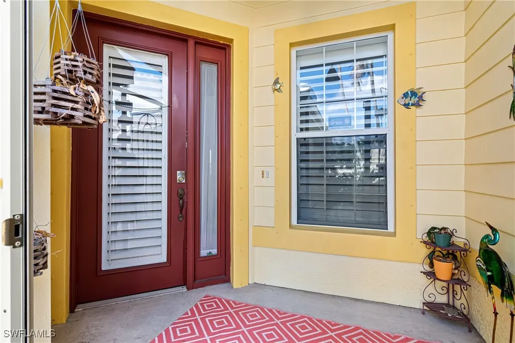 4228 Avian Avenue Fort Myers FL 33916