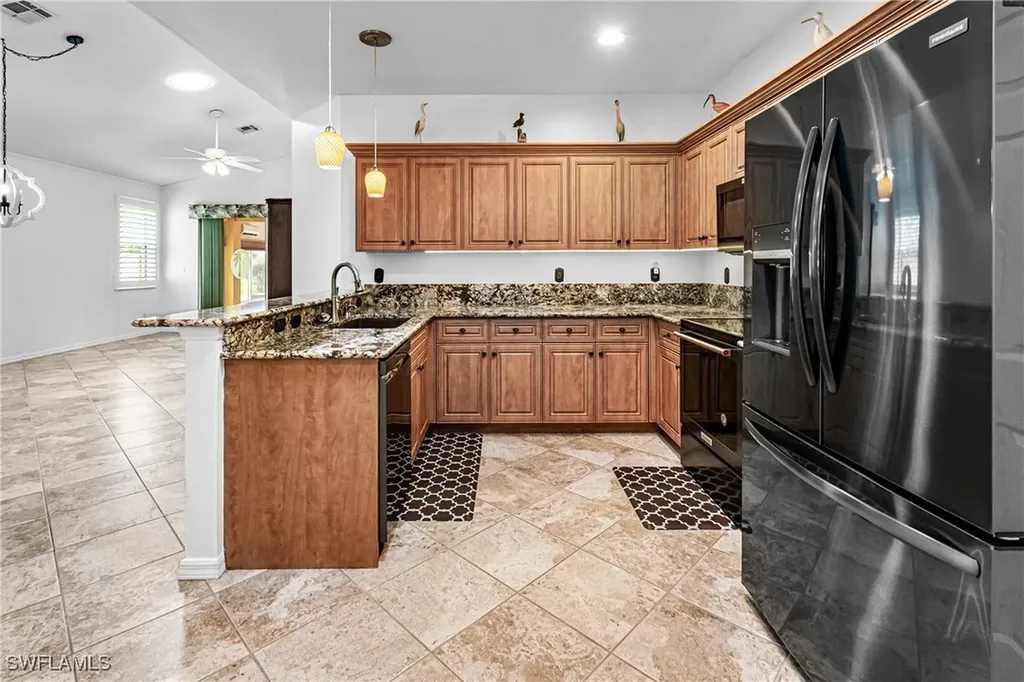 4228 Avian Avenue Fort Myers FL 33916