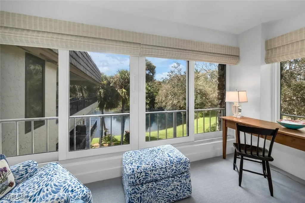 102 Clubhouse Drive Naples FL 34105