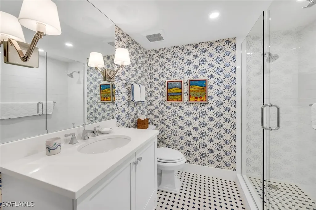 102 Clubhouse Drive Naples FL 34105