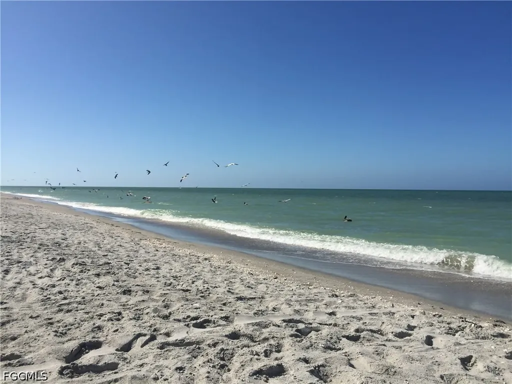 5117 Sea Bell Road Sanibel FL 33957