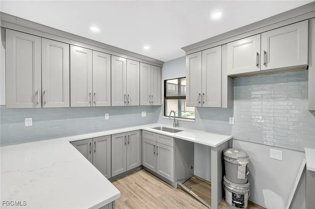 5117 Sea Bell Road Sanibel FL 33957