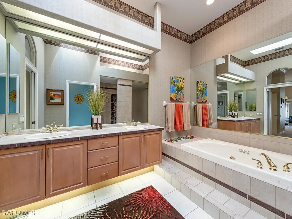 5795 Persimmon Way Naples FL 34110