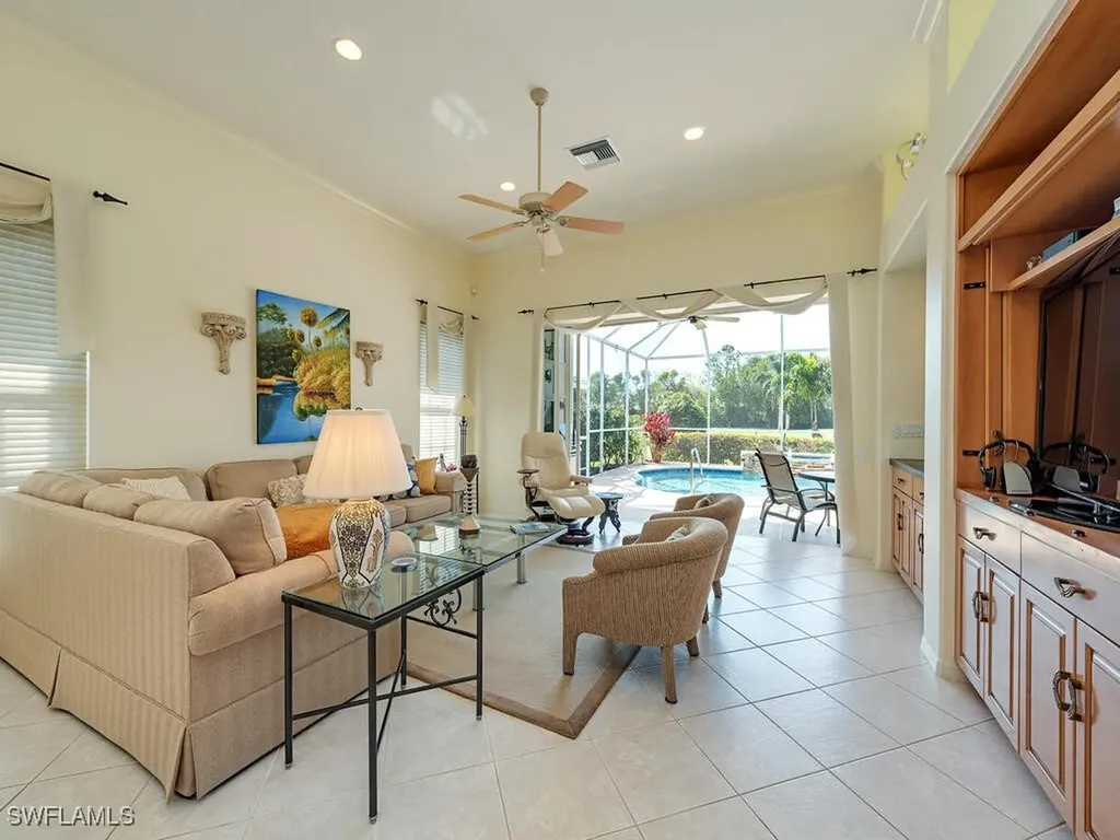 5795 Persimmon Way Naples FL 34110