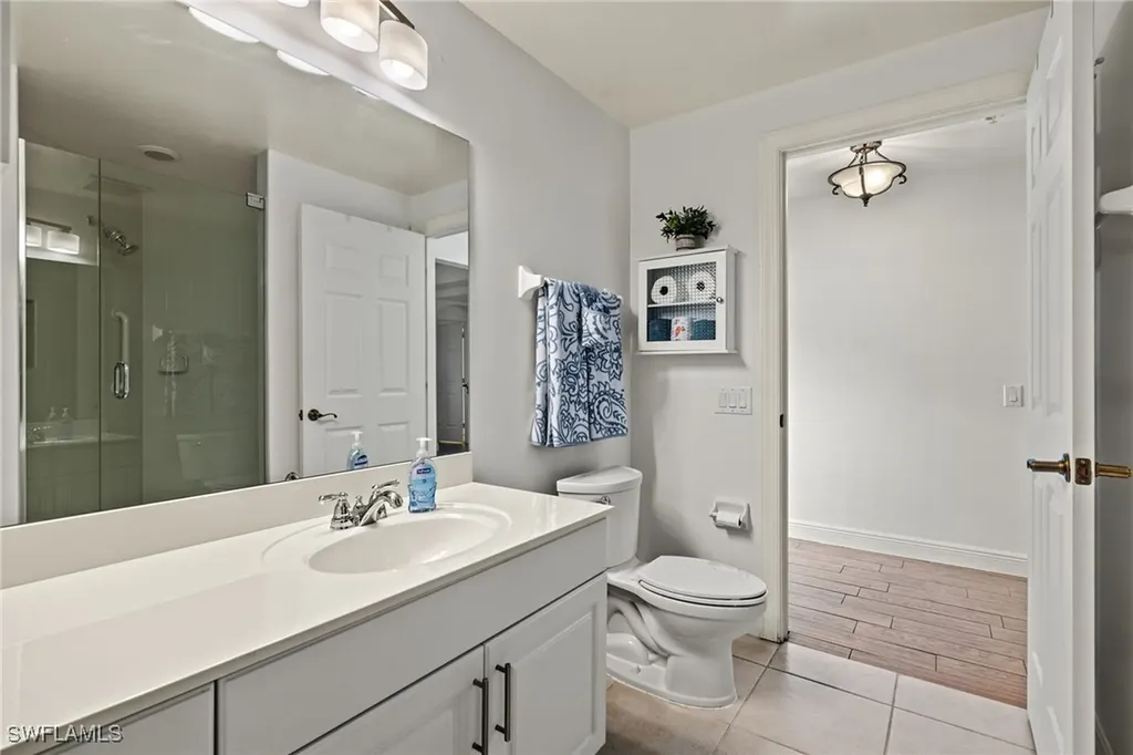2745 1st Street Fort Myers FL 33916