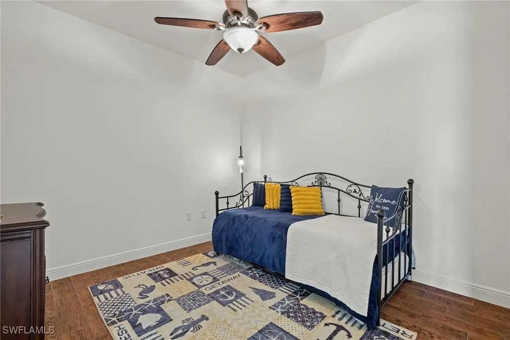 2745 1st Street Fort Myers FL 33916