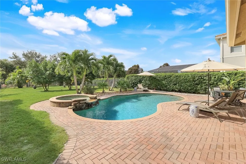 6480 Marbella Drive Naples FL 34105