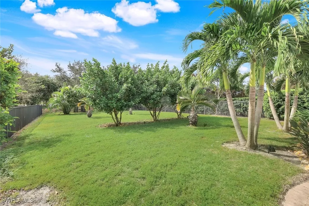 6480 Marbella Drive Naples FL 34105