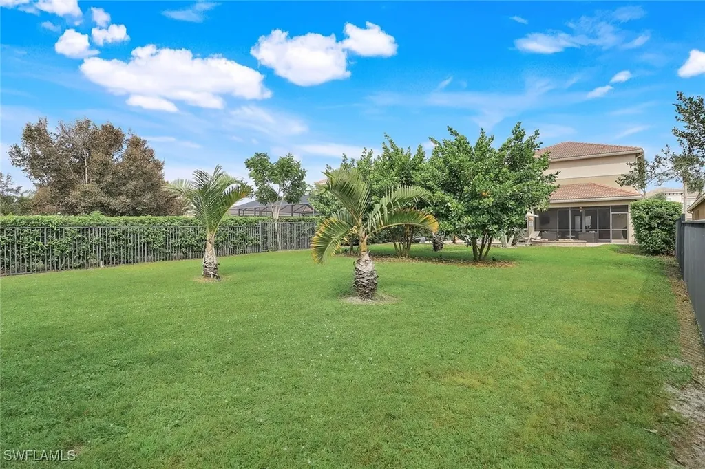 6480 Marbella Drive Naples FL 34105