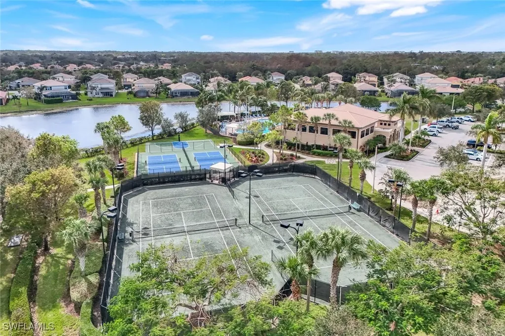 6480 Marbella Drive Naples FL 34105
