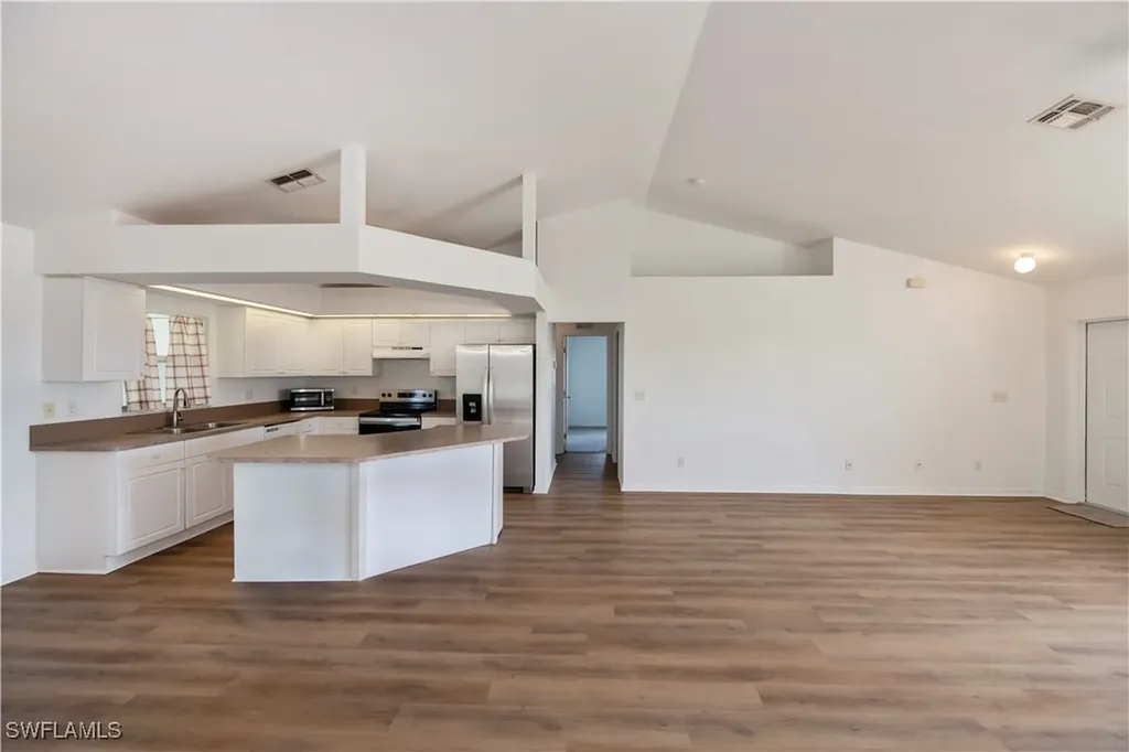 4219 NW 33rd Lane Cape Coral FL 33993