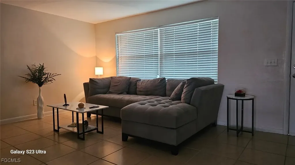 2705 SE 17th Avenue Cape Coral FL 33904