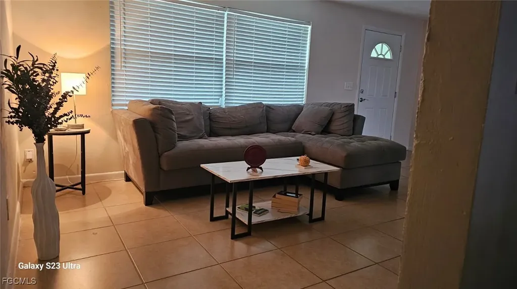 2705 SE 17th Avenue Cape Coral FL 33904