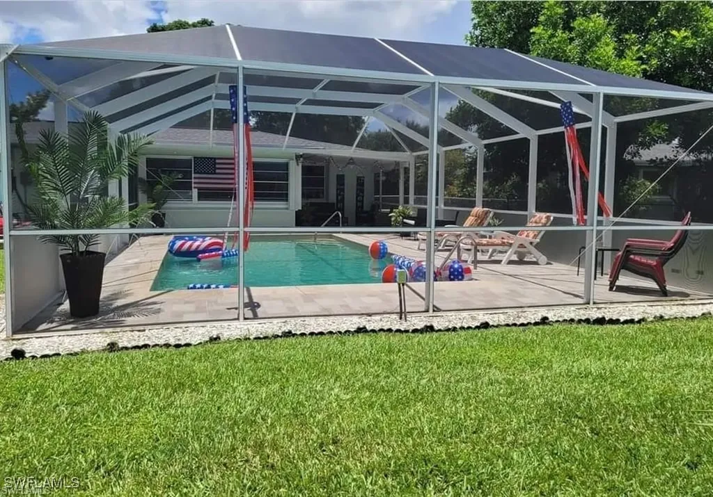 2705 SE 17th Avenue Cape Coral FL 33904