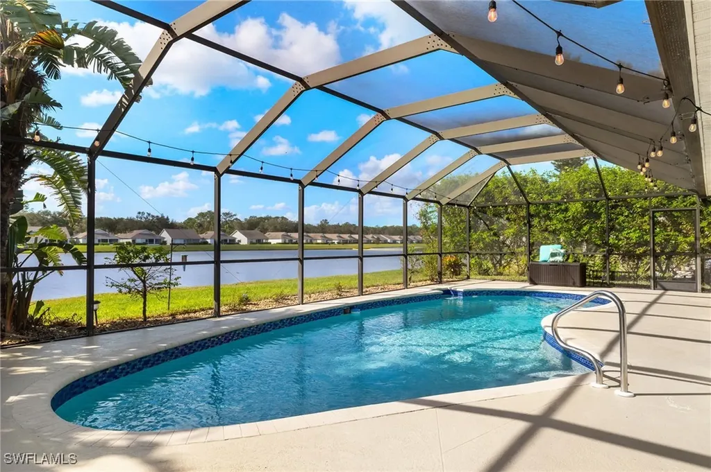 25464 Carney Circle Bonita Springs FL 34135